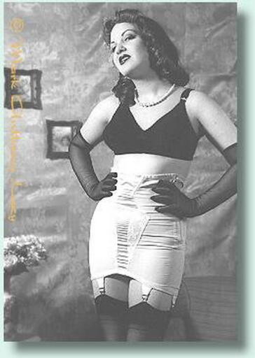 Vintage Sexy Women in Corsets and Stockings superunitedkingdom (87)