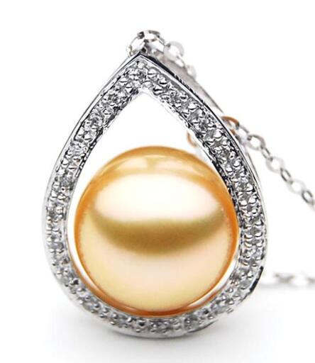 Australian Golden South Sea Pearl Pendant and diamonds