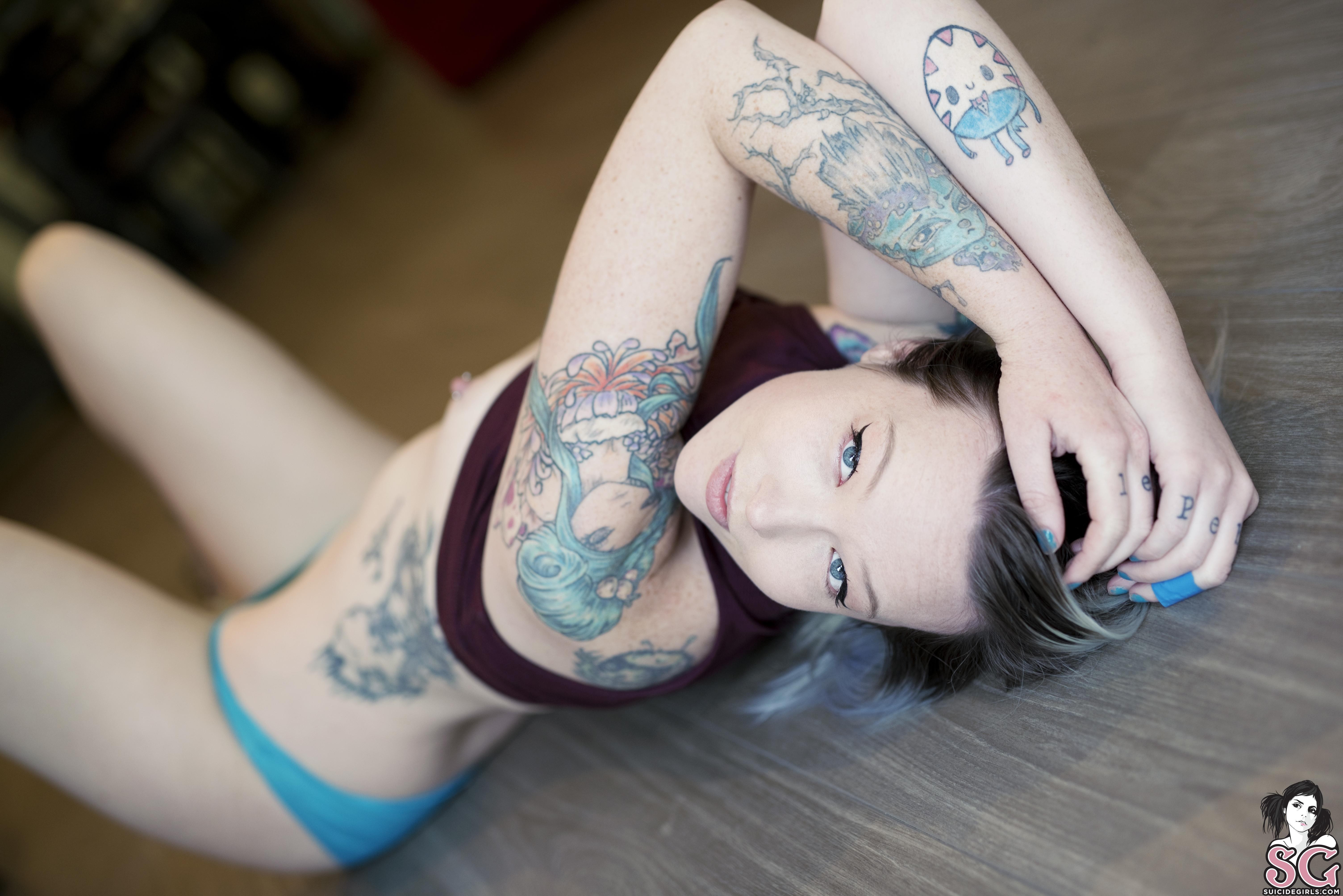 Ivyrose Suicide Girls