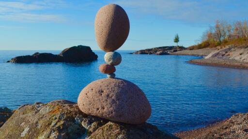 Itap of a little stone balance i did on the shore of beautful lake superior yesterday. wallpaper 