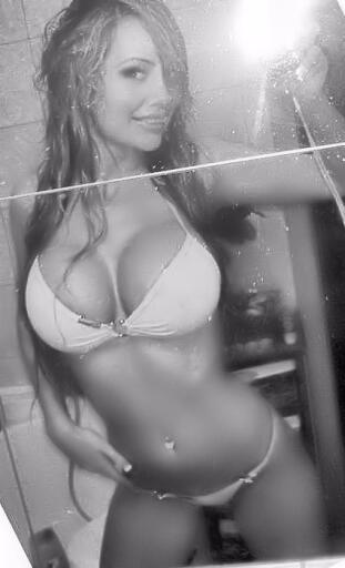 Beautiful iPhone Selfie Girl ojdoihas (52) Curvy body and mesmerizing face HQ image