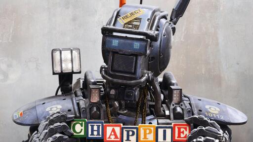 Chappie 3840x2160 best movies of 2015 robot police wallpaper gun 1960