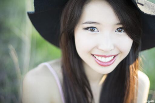 Ally gong asian girl model smile makeup beauty fashion