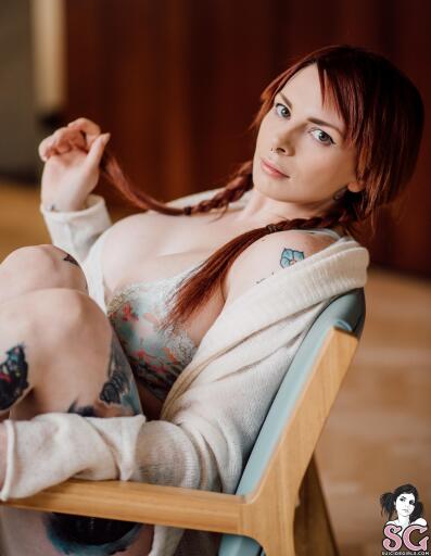Beautiful Suicide Girl Peggysue How Soon Is Now 03 Big curvy Assets High resolution image
