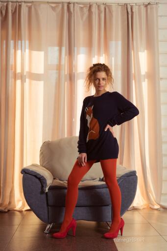 Beautiful Fame Girl julia020 001 orange stocking and sweater winter 2K high resolution lossless Wall