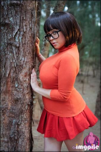 Velma Scooby Doo by envyus cosplayer d5y18pm