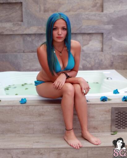 Beautiful Suicide Girl Veggian Hidden Mermaid (12) HD high resolution lossless Google image