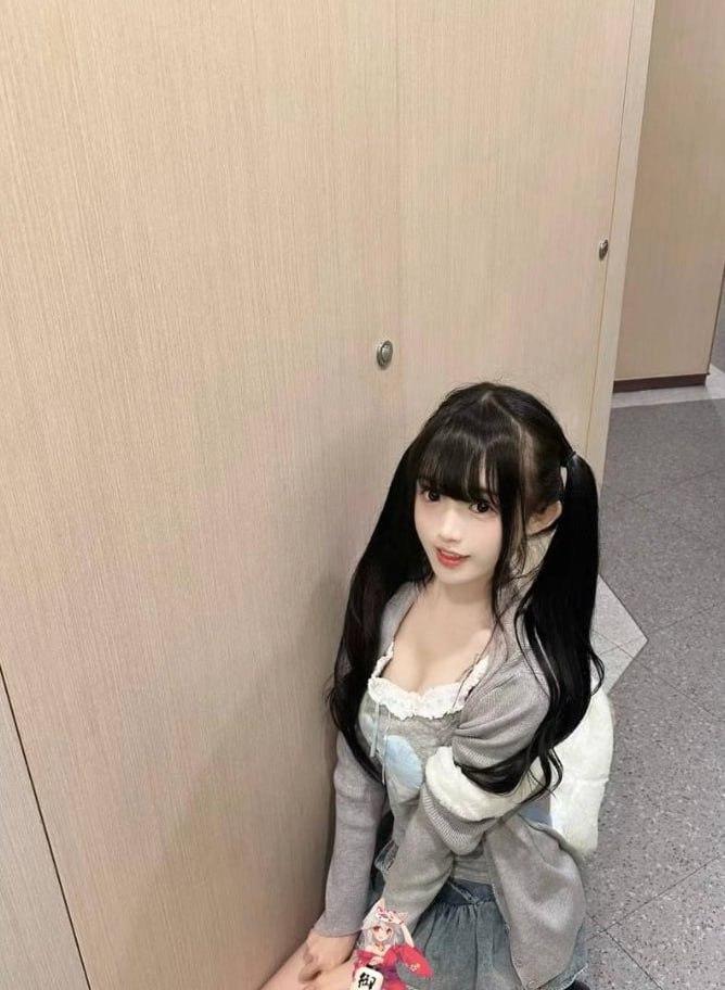 桃園喝茶 嫩妹 清純系 主動張開腿 極致誘惑
