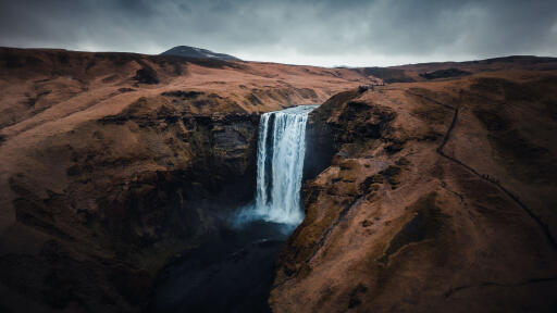 waterfall in the middle of mountains cd 3840x2160