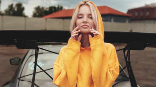 yellow hoodie girl with nose ring z2 5120x2880