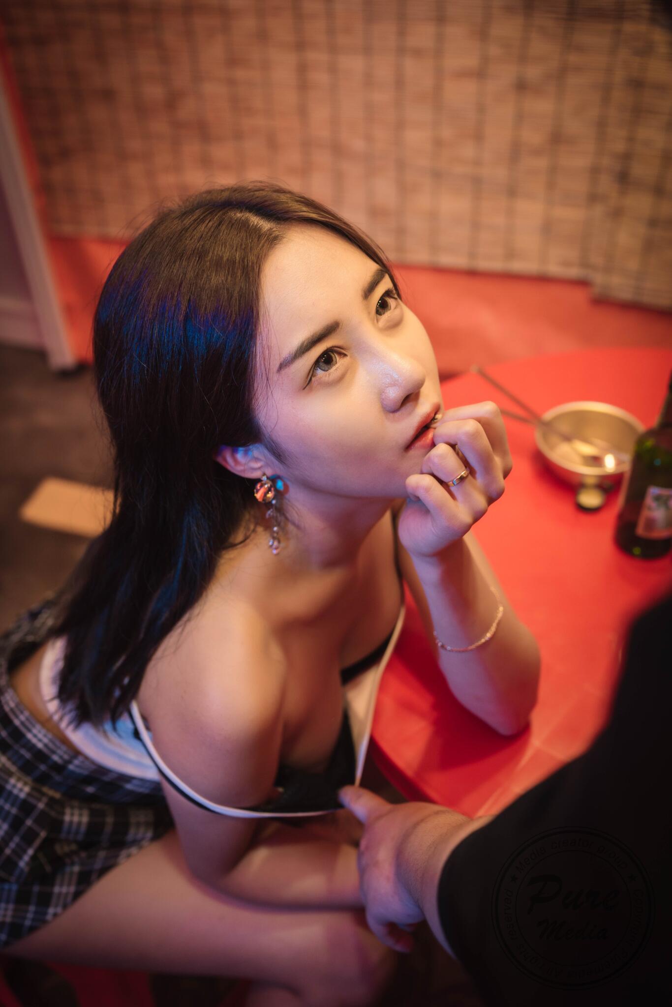 附近聊到的人妻穴很緊真舒服_本土情色貼圖