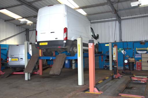 Looking for the Best Class 7 Mot Stations Near Me in UK - Midland Auto Care