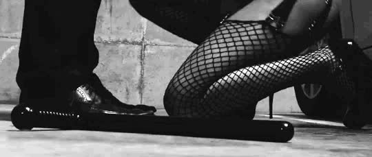 bdsmlr 43775 B948BUKwtb