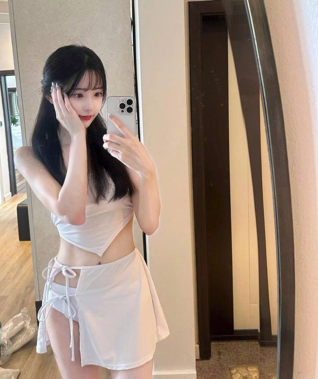 頂級白皙小模伴遊