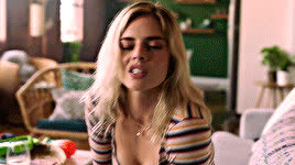 SWSMILFS02 082