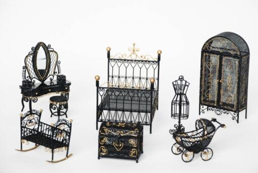 Dollhouse Furniture Australia: The Perfect Heirloom Gift for Your Child