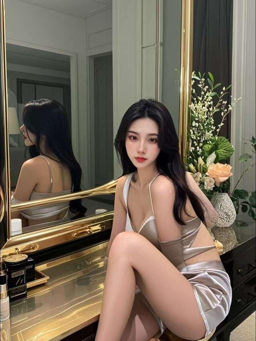 性感嫵媚的感覺 小女人姿態 抓住你的心 胸部是真材實料哦 童顔巨乳讓你雙手難敵兩顆乳球