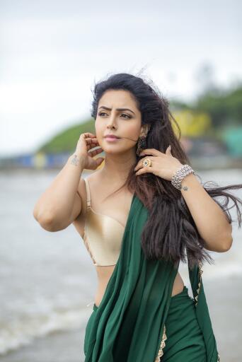 Nandini Rai (48)