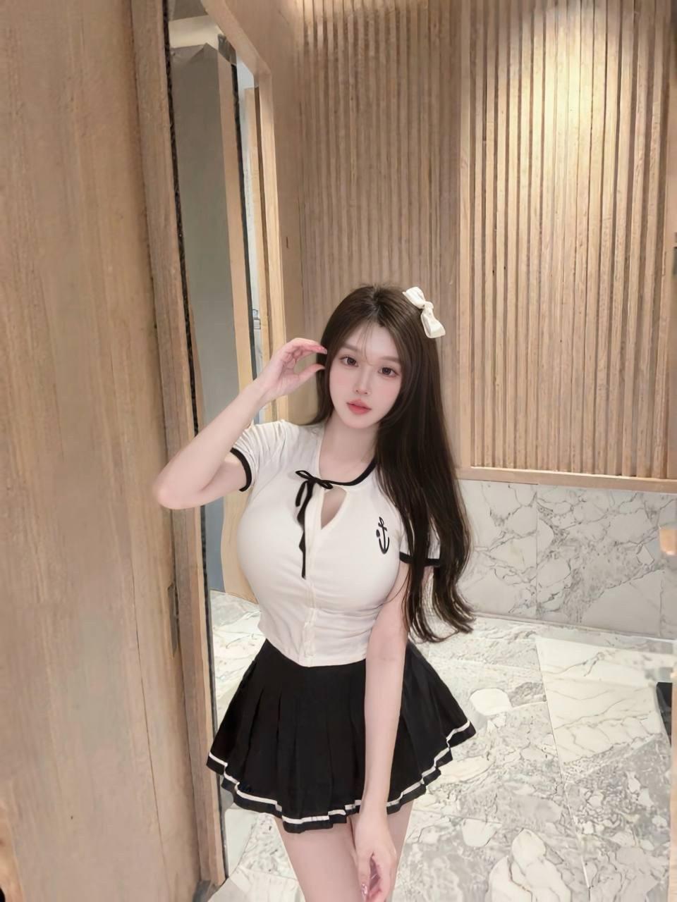 林森北全套服務-完事後的甜美回眸