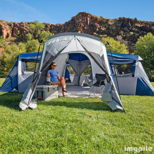 20 person tent with bedroom compartments 7209