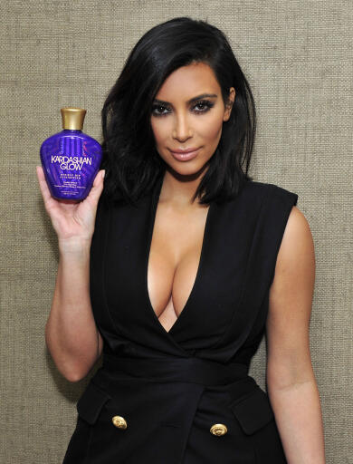 Kim Kardashian 431