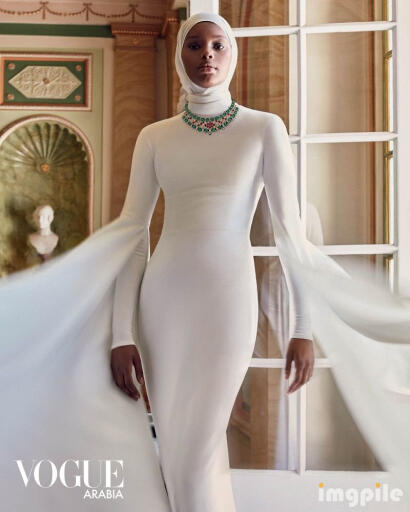 Xavi Gordo Cartier Vogue Arabia September 2022+%282%29.jpg?format=1500w