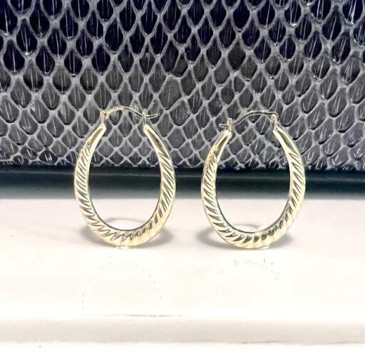 10K Real Yellow Gold Oval Hoop Earrings - 10K Gold Oval Scalloped Dainty Earrings