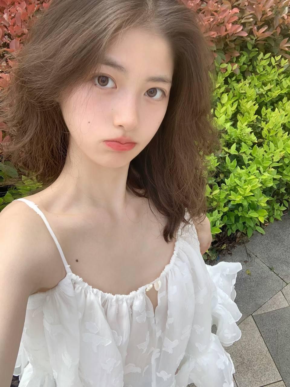 桃園深夜都會迷幻氛圍