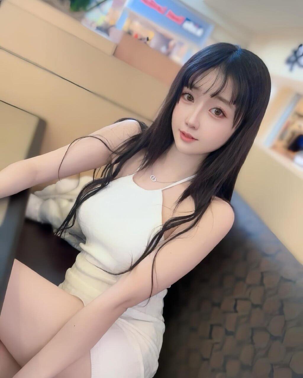 甜美 👧 女孩膚白細緻 可愛萌萌大眼睛 #青春肉體 配合度高 可主動配合各種姿勢 很有女友fu