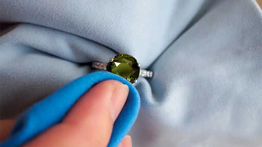How to Clean Alexandrite Ring
