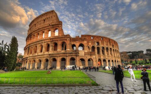 Colosseum Tours By Free Rome Tour