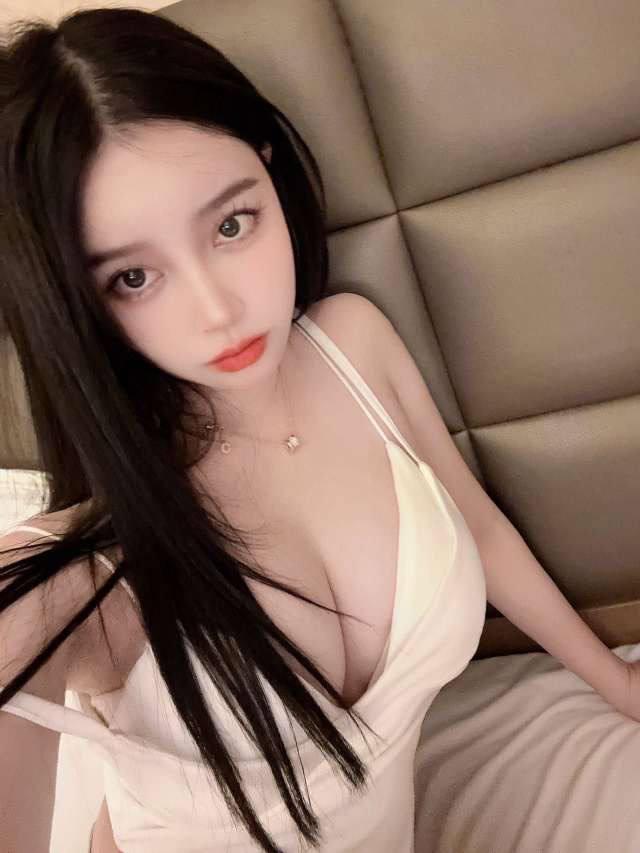 火辣美女