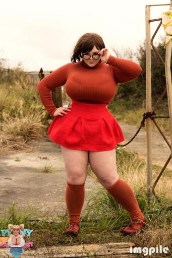 Velma dinkley by underbust d8j267l