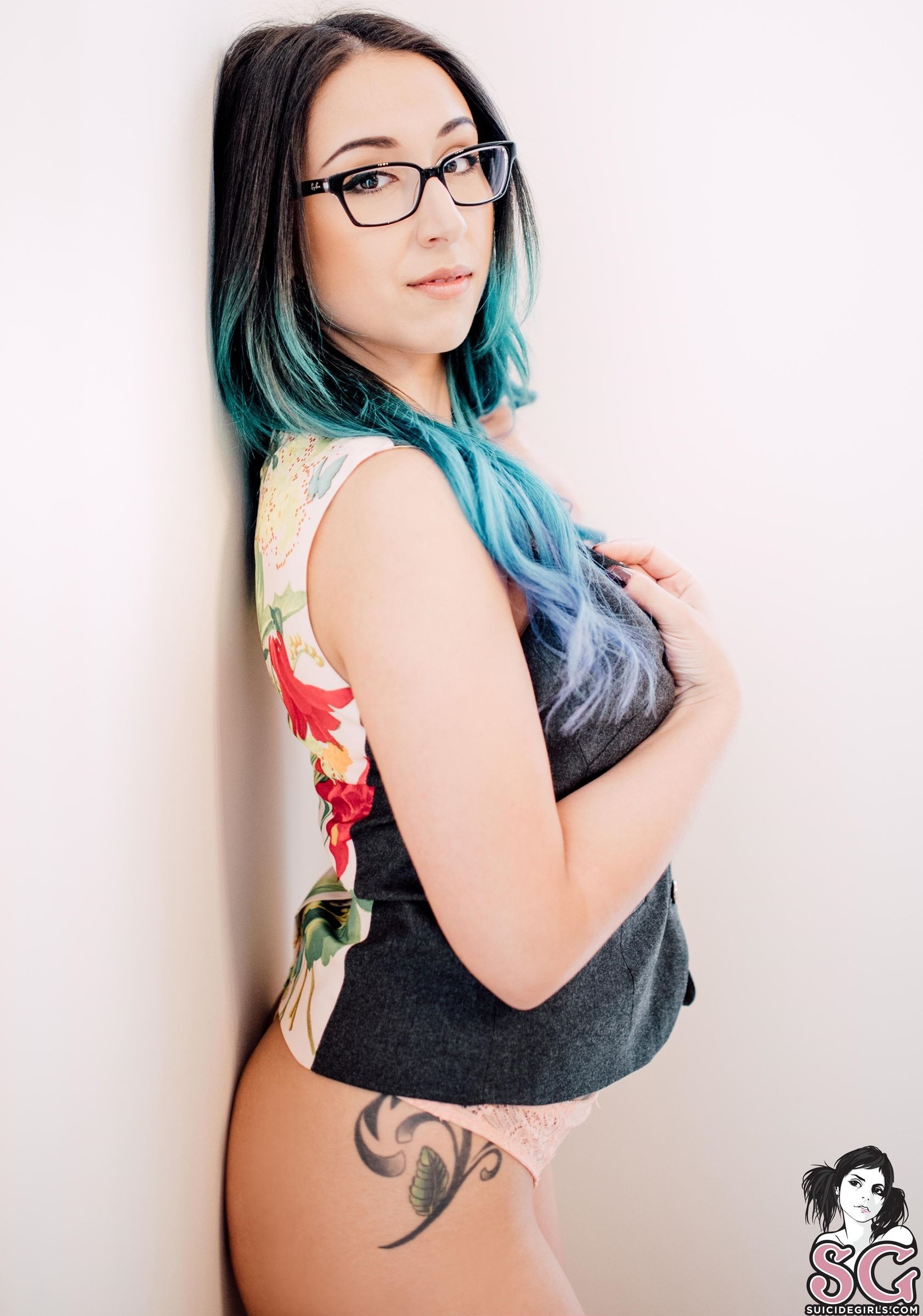 Jemma Suicide Girl