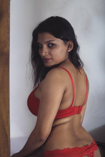 Reshmi Nair (22)