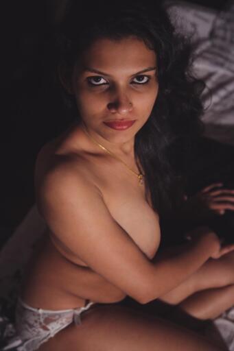 Reshmi Nair (19)