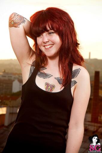Beautiful Suicide Girl Jive Living For The City 859903 High resolution iPhone Retina image