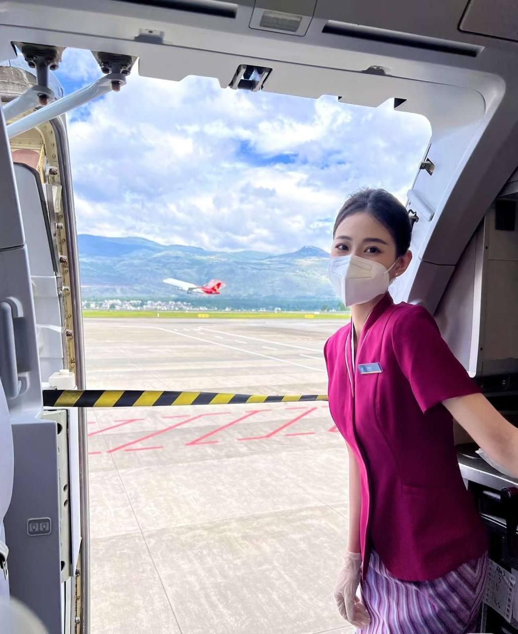 170長腿空姐本人認證外送茶 台北學生情人外約,台北大奶外約,台北旅館叫妹,台北叫妹到旅館,台北叫小姐到旅館,台北鐘點情人,台北套房叫妹,台北旅館外叫,台北叫雞,台北叫茶費用,