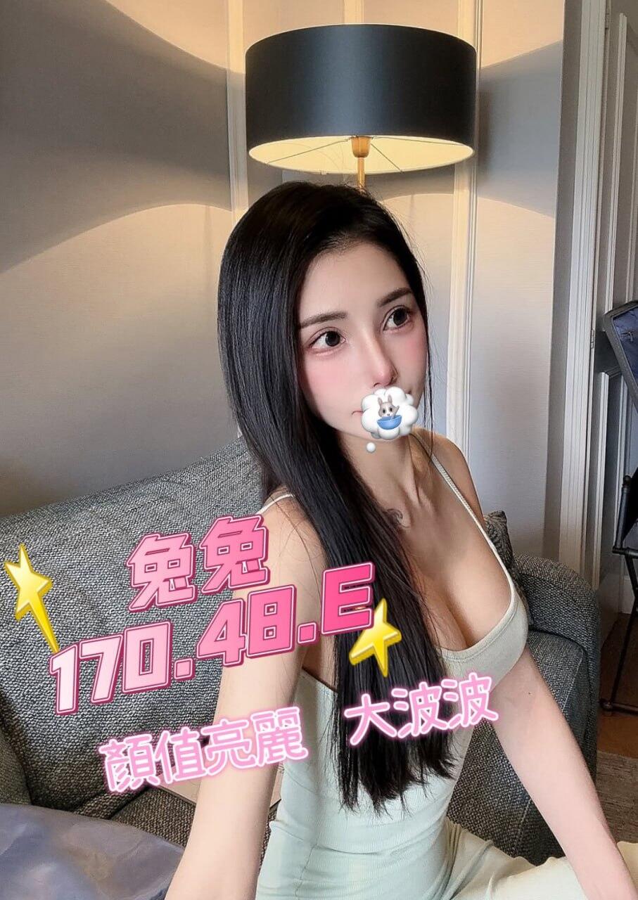 身材超優5顆星 大奶 性欲很強 #耐幹穴緊 舔鮑魚 69 LG 口交技術超級好 讓你體驗不一樣的愛愛感覺哦