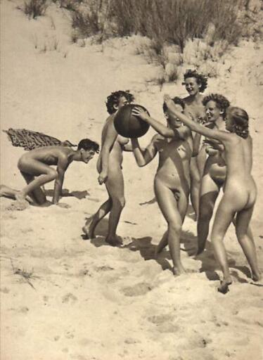 Vintage Nudes superunitedkingdom (154)