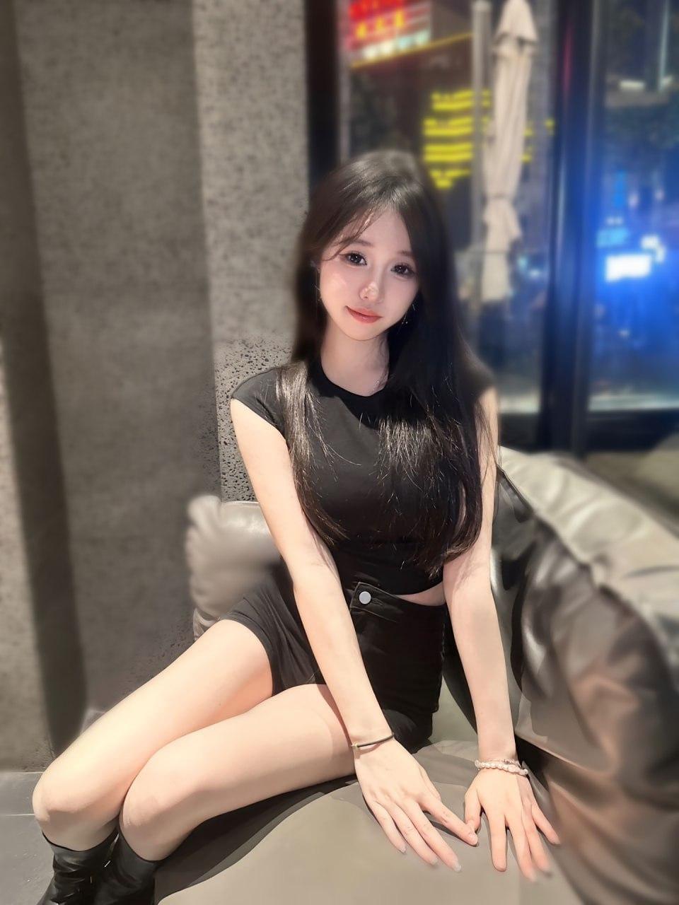 高雄摩鐵外約正妹名媛