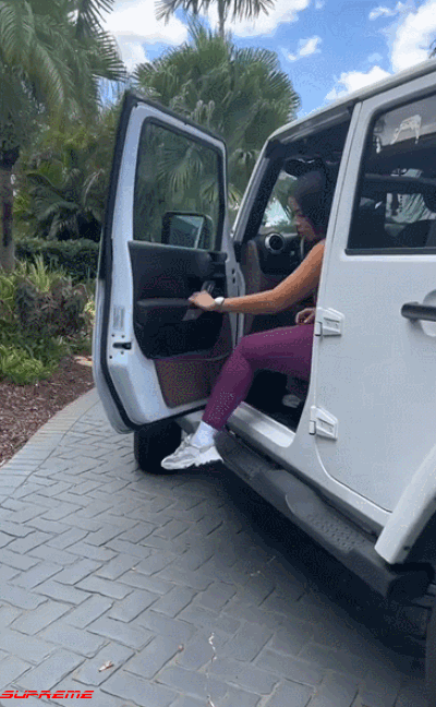 t6yDrk.gif