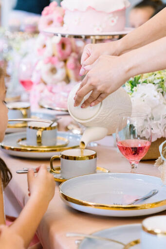 Afternoon Tea Etiquette Mastery with Etiquette For Everyone