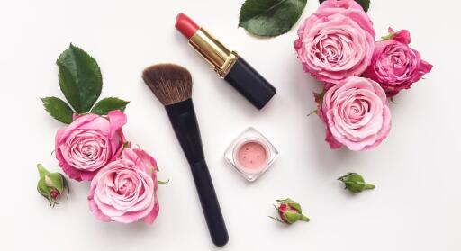Most Reliable Beauty Products Online UK - Nuqi Cosmetics